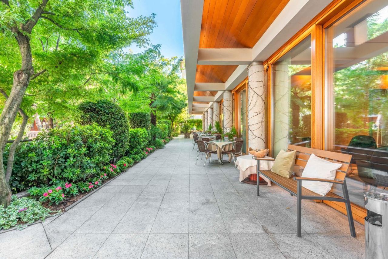 Albergo Sorriso Boario Terme エクステリア 写真