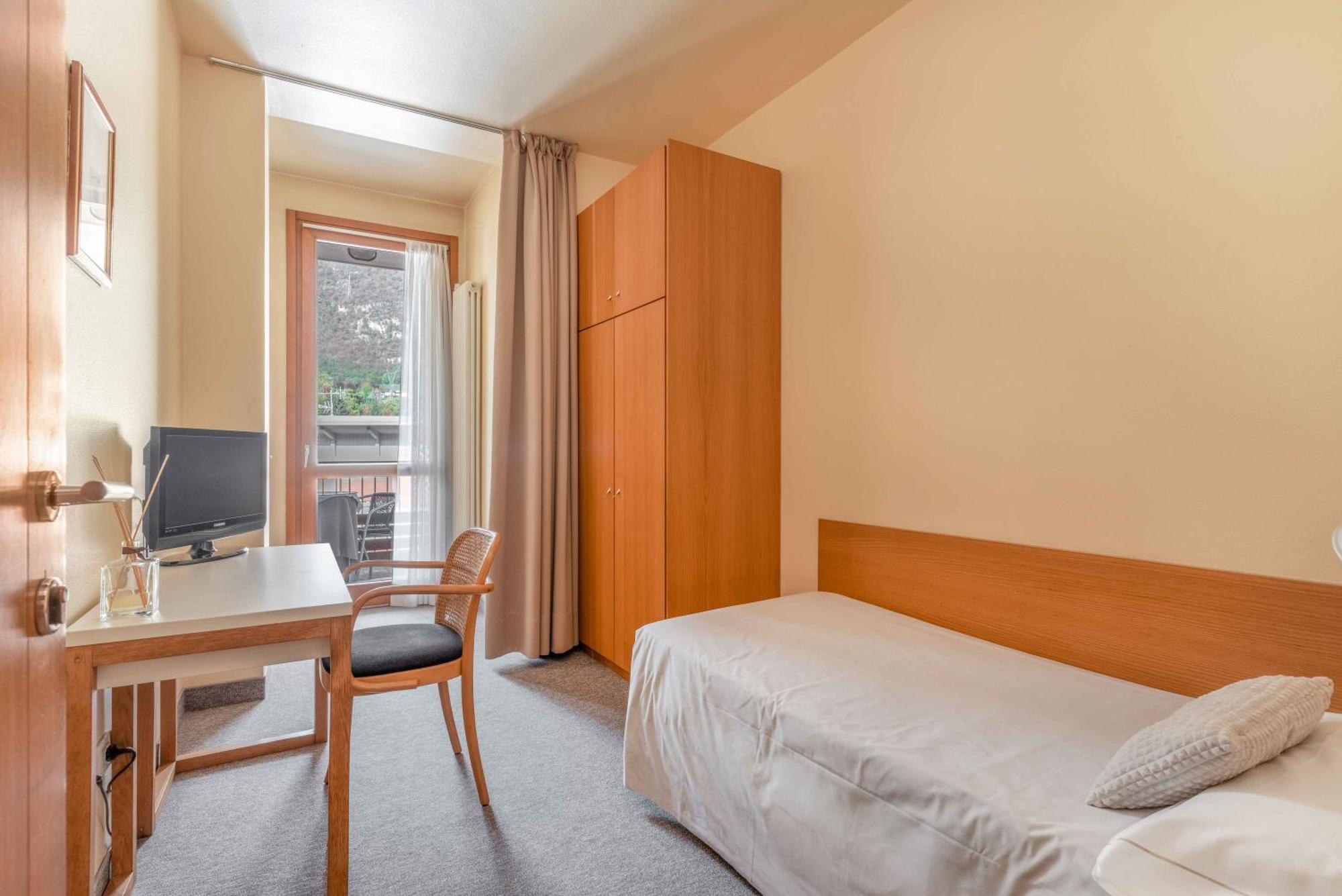 Albergo Sorriso Boario Terme エクステリア 写真